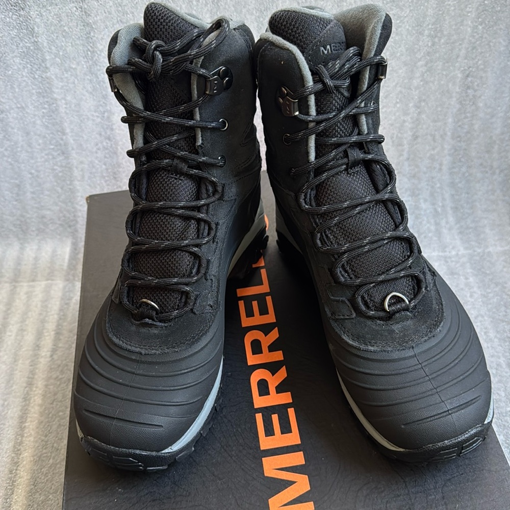 Merrell Women's Thermo Frosty Tall Shell Waterproof (size 6) NIB